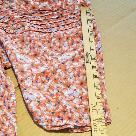 Knox Rose Floral Pullover Blouse - Picture 7 of 11